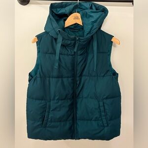 Gap Hooded Puffer Vest